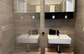 Zentrales Apartment in Düsseldorf mit Balkon - Foto 9