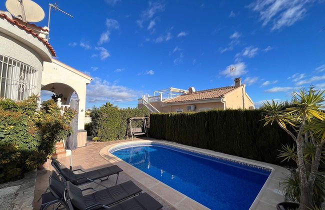 Costa Blanca Poolside Bliss - Foto 13