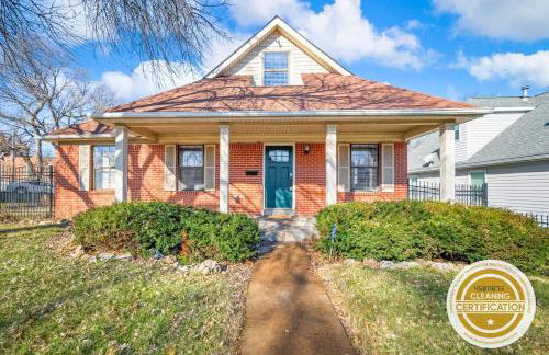 Zen Cottage with Private Parking ABODEbucks - Foto 1