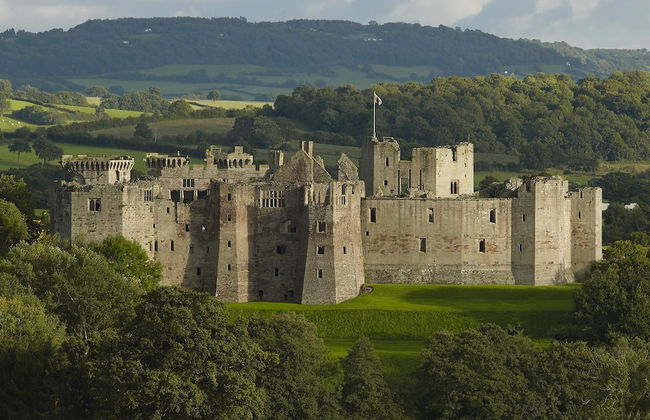 Captivating 1-bed Apartment, Merthyr Tydfil - - Foto 23