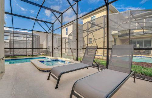 5BR Family Haven Near Disney with Private Pool - Foto 40