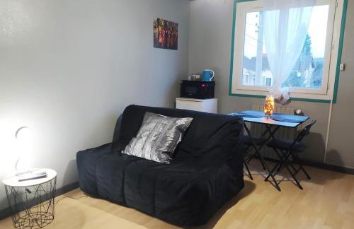 Chambre Cocon Proche RER aux Portes de Paris - Foto 1