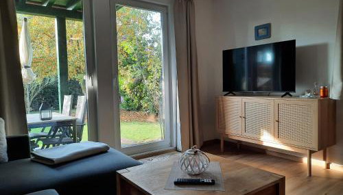 Ferienhaus Sasse Ferienwohnungen mit Garten & Grill - Foto 2, Garden, Garden view