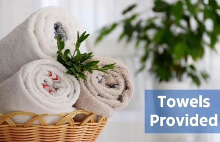 Cozy cottage w creekside fire pit & patio - Foto 33