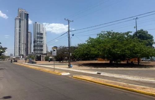 UP Flat Orla 2Wc 2Quartos Piscina Varanda Climatizado - Foto 57