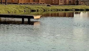 Domek nad stawem - Foto 1