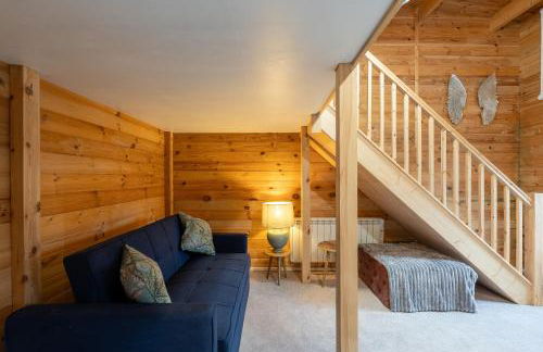 Walliswood Lodge - Wood Burner, Air Con & Wi-fi, Rural Retreat - Foto 20