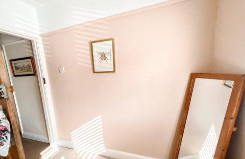 Beautiful spacious Home in Hereford - sleeps 7 - Photo 9