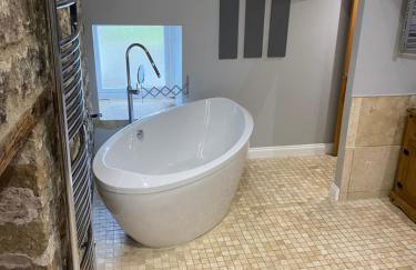 Winnie Cottage - Hot Tub, Games Room, Sauna, Large Garden - Foto 65