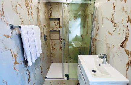 Cozy Charming Bungalow BRAND NEW - Photo 52