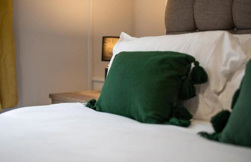 Bright & Spacious Home Near Swansea & Beach - Foto 2