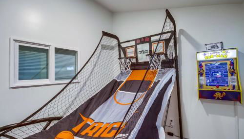 Lux Escape 3 • Views 2 Hot Tubs Games Mini Golf - Foto 4, Other