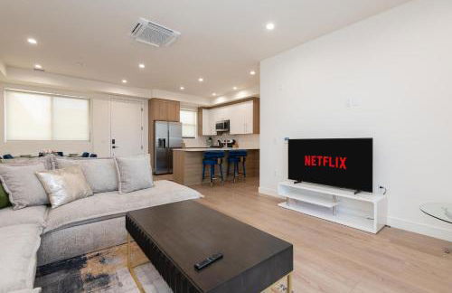 Stylish Apartments in Glendale with Free Parking - Foto 1