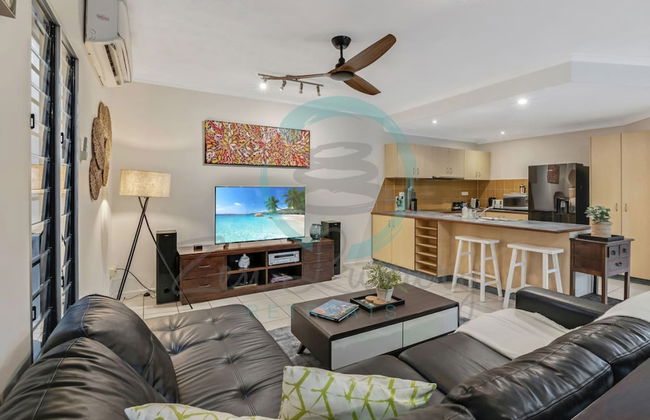 Zen Serene Seascape Family Pool BBQ Markets - Foto 10