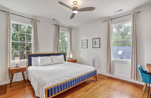 Gallery 1897 - Photo 15