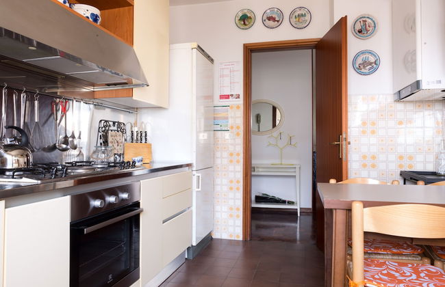 Apartment Surrounded by Greenery - Foto 11