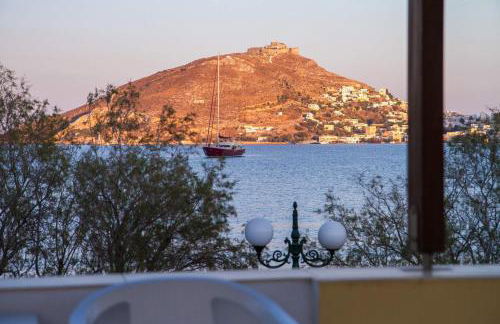 ZERVOS STUDIOS AND APARTMENTS - Foto 38