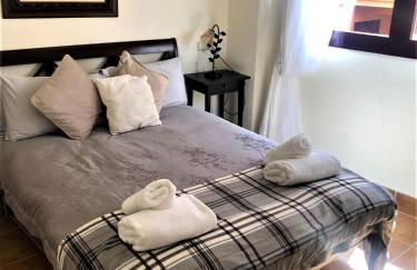 off line Deluxe 2 bedroom Golf Apartment Puerto Banus Marbella 12 Minutes Away by G00gIeMaps - Photo 19