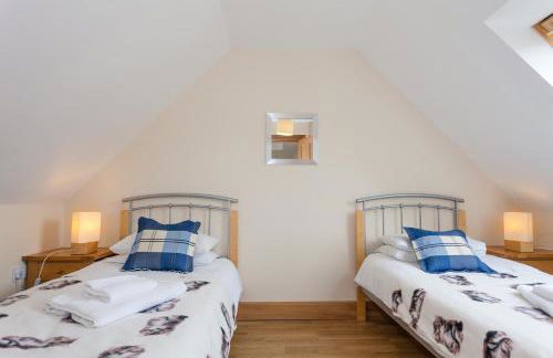 Honeysuckle Cottage at Williamscraig Holiday Cottages - Foto 9