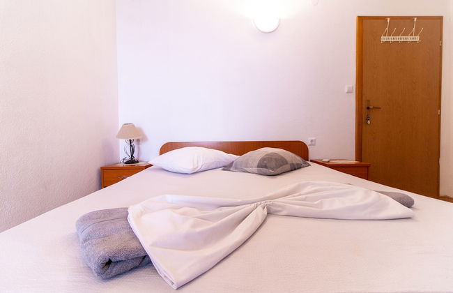 Apartmani Laura - Foto 10