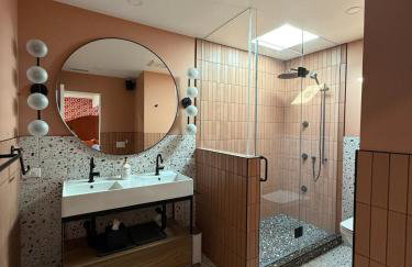 Aerhaus - Mid-Century Oasis - Foto 25