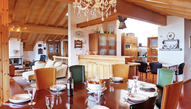 Kitchen / Dining Room