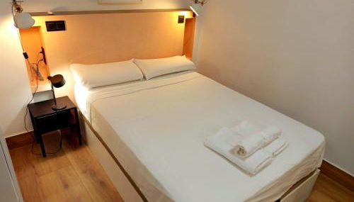 Hangar 18 - II - Foto 3