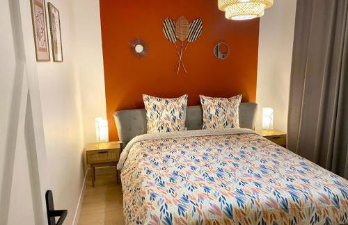 L'alcôve - T2 Calme, Terrasse & Parking privé - Foto 3