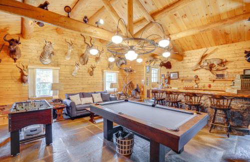 Elegant Hudson Valley Retreat with Hot Tub and Pond - Foto 1