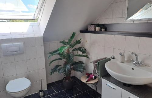 Ferienwohnug mit Balkon und Carport - Foto 13