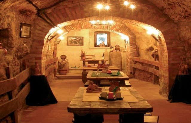 Tour teatralizado por las bodegas subterráneas - Photo 7