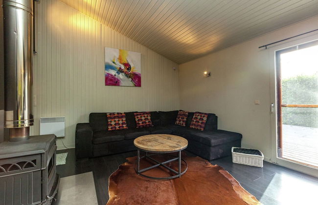 Luxurious Bungalow in Bullange with Hot Tub - Photo 13