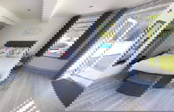 Stunning, Contemporary 1 Bedroom En-suite Annexe - Foto 2