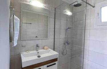 To Patriko Lefkada Cozy Village Home with Parking - Foto 24