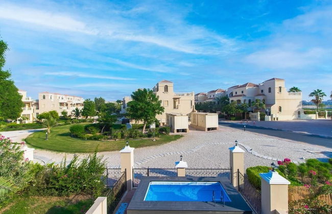 Fairways 3 Bedroom Villa With Plunge Pool and Bbq - Photo 28