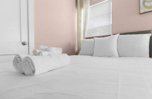 10 Mins to Legion Field Stadium- Blushing Bungalow - Foto 40