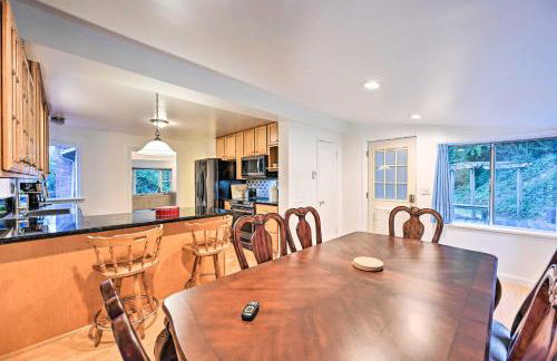 Cozy Redmond Retreat Spacious Deck and Yard! - Foto 9