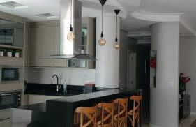 Apartamento em Meia Praia - Quadra Mar 3 Dormitórios 2 Suites - Foto 1