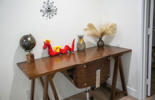 20 min to Disneyland - Spacious Family Home Near All the Fun - Foto 57