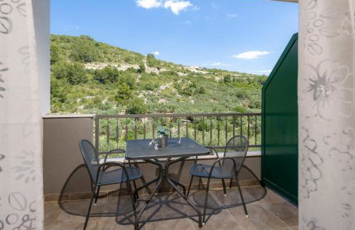 Luxurious Apartments Maslina with Beach - Photo 24