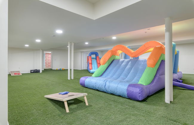 Game Farm Villa by Avantstay 10bdr Private Pond Spa Pool Family-friendly - Foto 20