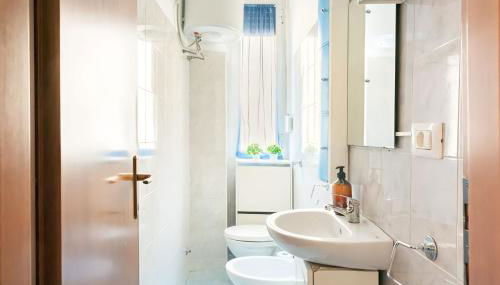 [Milan sweet home] Metro, Linate e Sky studio - Foto 4, Shower