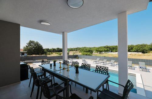 Peaceful IviCasa with private pool - Foto 13