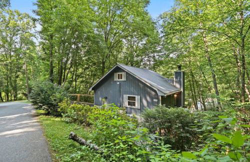 Cozy Mountain Chalet With Hot Tub Outdoor Movie Screen And Fire Place - Foto 48