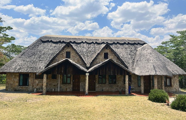 Lovely House on 4 ha in John Galt Village - 2011 - Foto 1