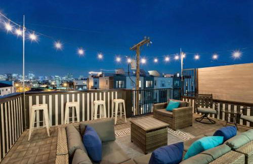 NEW Luxe 4BR 12 Beds - RoofDeck Views - Chefs Kitchen - Foto 16