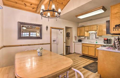 Hot Tub and Deck Big Bear Gem Near Resorts! - Foto 10