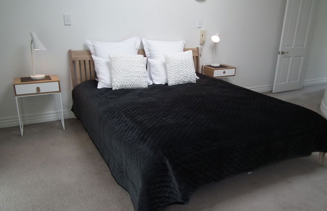 U Suites on Courtenay - Photo 15