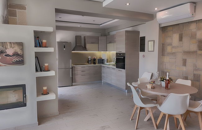 Alexandros Villa - Photo 28