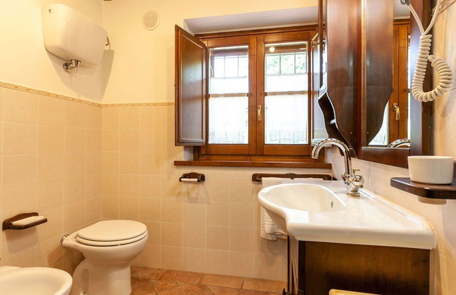 Villa in Lisciano Niccone With Pool & Nature - Foto 16